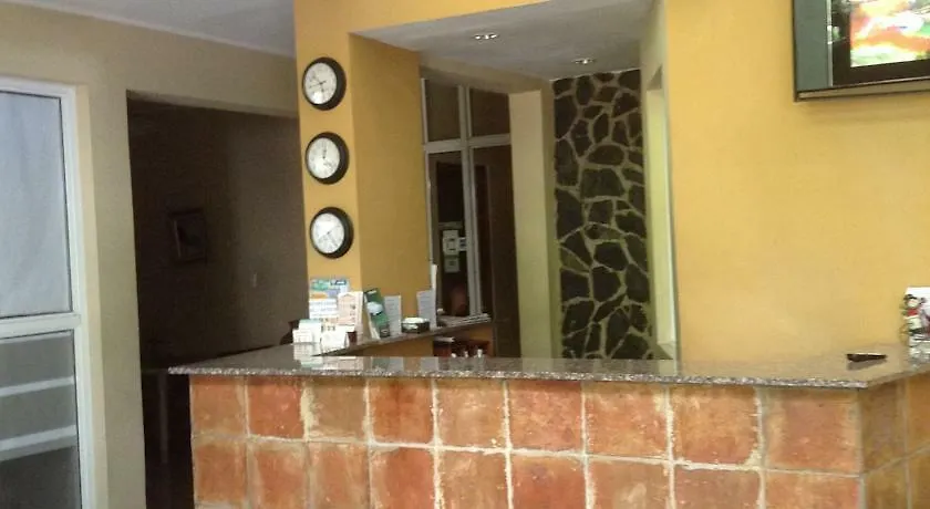 Hotel Alcaldeza - Garden House Maria Guadalupe Santo Domingo