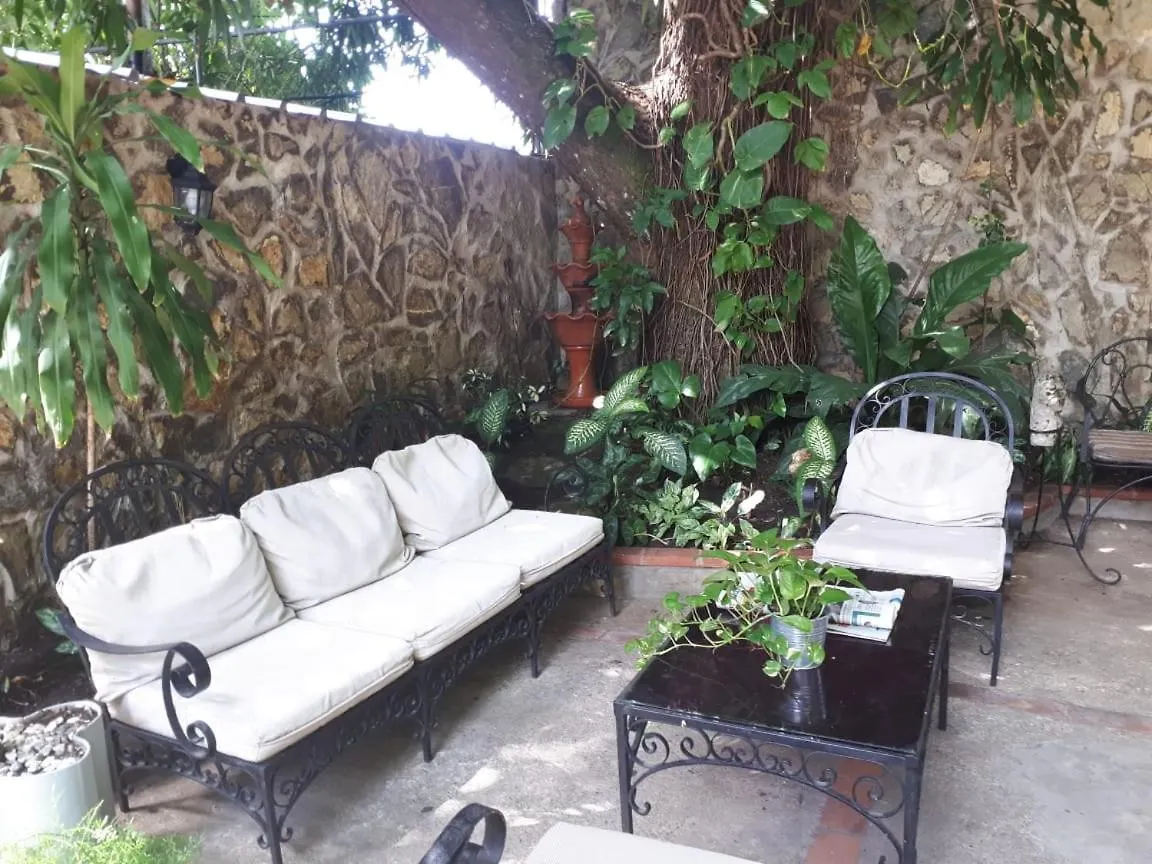Hotel Alcaldeza - Garden House Maria Guadalupe Santo Domingo Dominican Republic